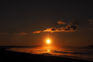 海岸で週末の朝陽を撮って見た-04